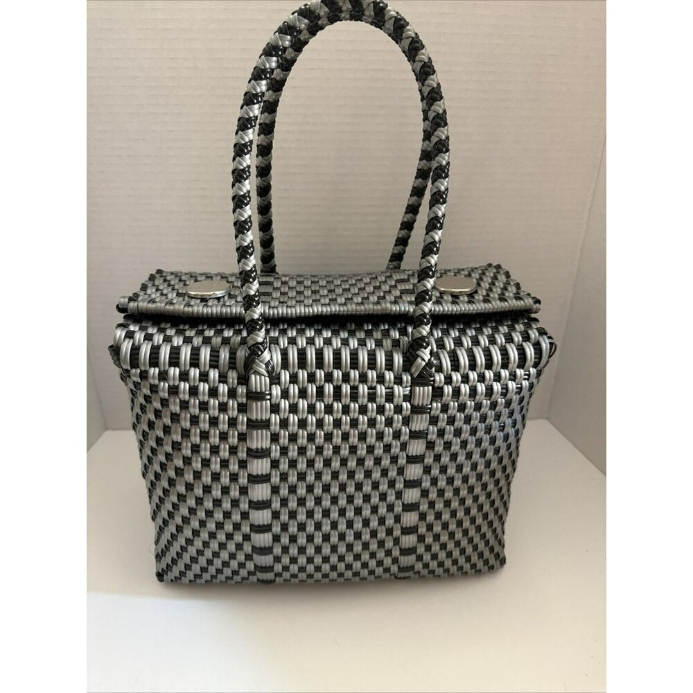 Grey Hand Woven Plastic Tote Bag Purse W/Button Close And Double Handles